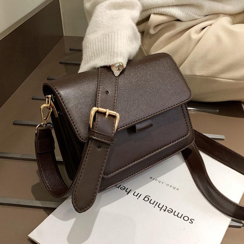 Fashion Female Shoulder Bags Ladies Flap 2021 Strap New PU Letter Soft Zipper Solid Crossbody Bags Women's Handbags Casual Totes, Black 
Fashion Female Shoulder Bags Ladies Flap 2021 Strap New PU Letter Soft Zipper Solid Crossbody Bags Women's Handbags Casual Totes, Black