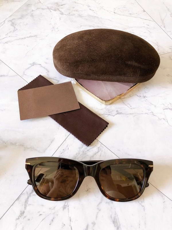 Snowdon Dark Havana Brown Sunglasses 237 Sonnenbrille Fashion Sunglasses Top Quality with box
Snowdon Dark Havana Brown Sunglasses 237 Sonnenbrille Fashion Sunglasses Top Quality with box