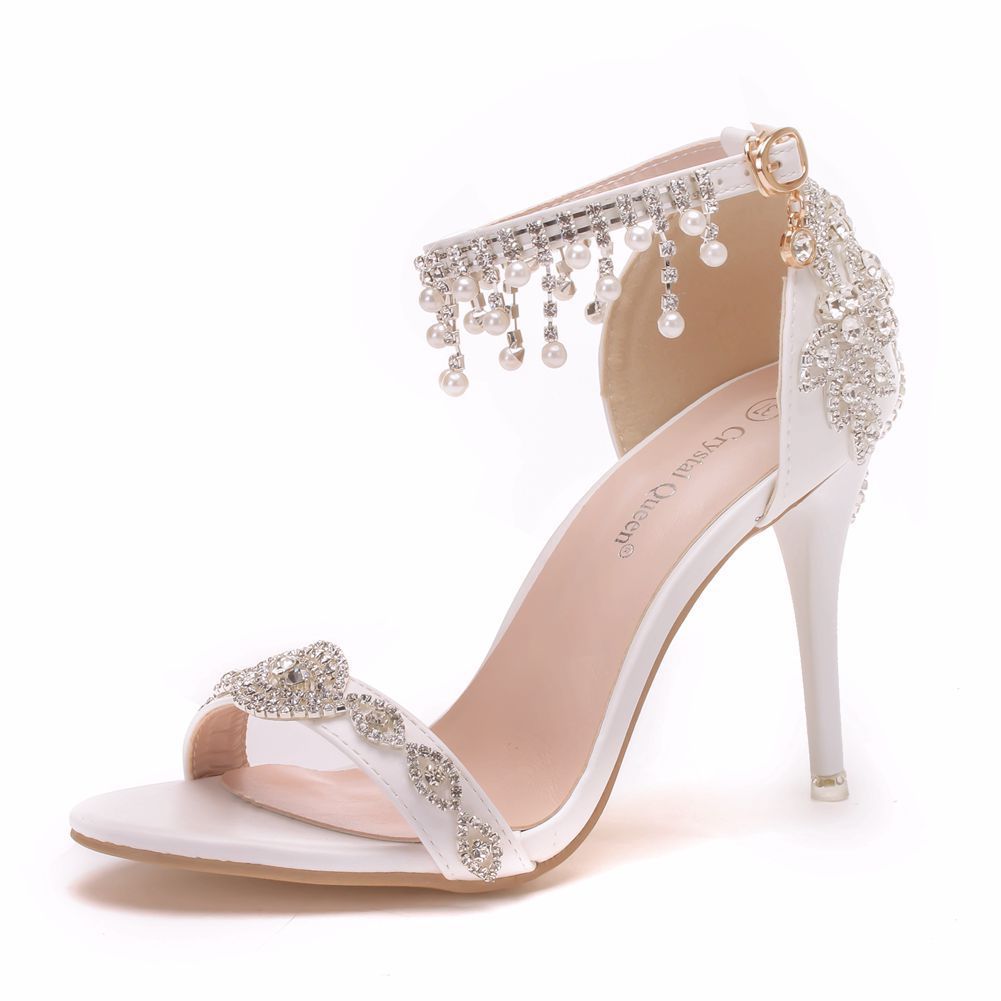 white Fine woman sandals with high-leather plutonium crystal wedding 2020 new will see open-foot toe buckle shoes big b0042 41LU, Wedding sandals.
white Fine woman sandals with high-leather plutonium crystal wedding 2020 new will see open-foot toe buckle shoes big b0042 41LU, Wedding sandals.