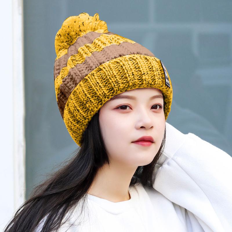 Women Winter Hat Wool Knitted Beanies Cap Real Natural Fur Pompom Hats Solid Cap Female Causal Warm Thickening Hat#p2, Black
Women Winter Hat Wool Knitted Beanies Cap Real Natural Fur Pompom Hats Solid Cap Female Causal Warm Thickening Hat#p2, Black