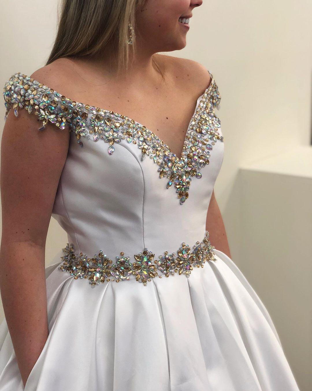Cheap Satin Prom Dresses With Pockets Off The Shoulder Sleeveless Party Vestidos Largos Crystals Evening Gowns P49 0510