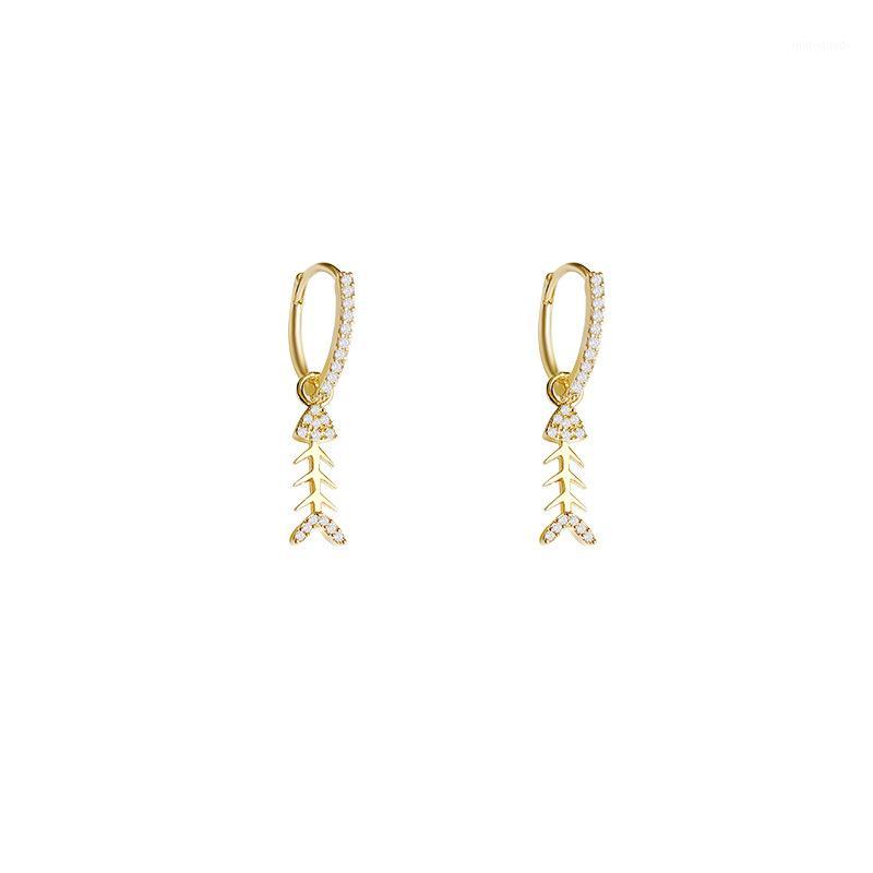 MeiLD Micro Inlaid Fishbone Earring Gold Korean Rhinestone Jewelry Cute Earrings Elegant New Fashion Earrings For Women Girl1
MeiLD Micro Inlaid Fishbone Earring Gold Korean Rhinestone Jewelry Cute Earrings Elegant New Fashion Earrings For Women Girl1