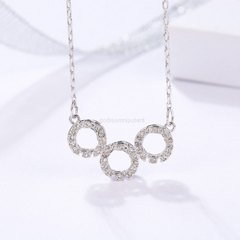 Designer jewlery for woman long diamond pendant necklace with crystal silver elegant cuban link for ladies full diamonds necklaces chain
Designer jewlery for woman long diamond pendant necklace with crystal silver elegant cuban link for ladies full diamonds necklaces chain