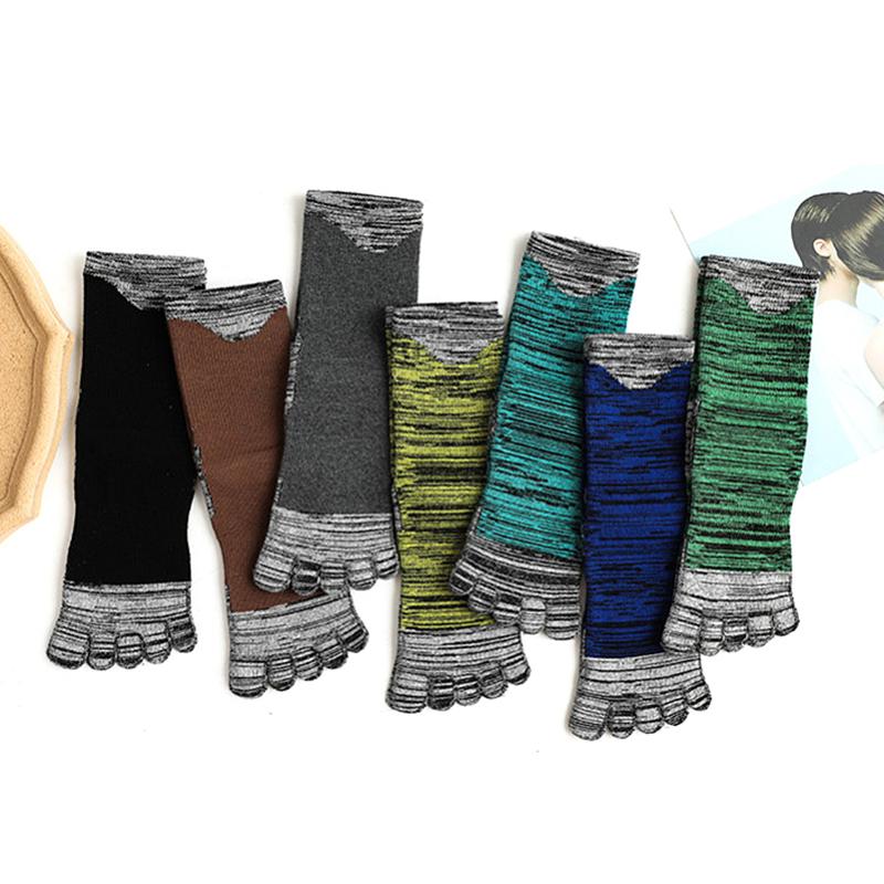 Colorful Men Finger Socks Thicken Comfortable Five Toe Absorbs Sweat Toe Socks Fashion Soft Breathable Warm Tube, Black
Colorful Men Finger Socks Thicken Comfortable Five Toe Absorbs Sweat Toe Socks Fashion Soft Breathable Warm Tube, Black