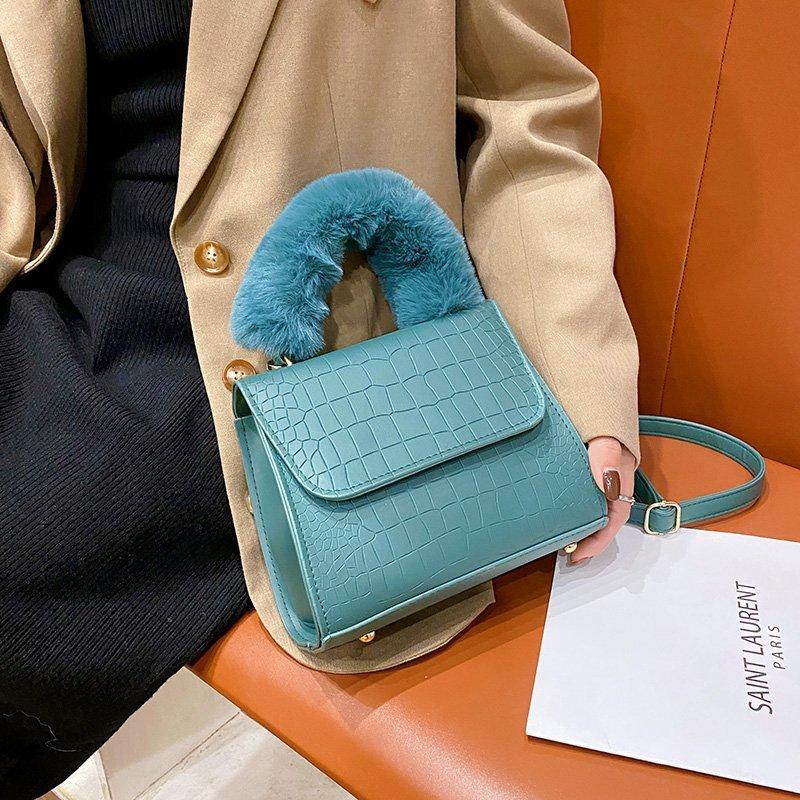 2021 Crocodile Pattern PU Leather Crossbody Bags For Women Luxury Designer Shoulder Bag Mini Female Travel Purses and Handbags, Black
2021 Crocodile Pattern PU Leather Crossbody Bags For Women Luxury Designer Shoulder Bag Mini Female Travel Purses and Handbags, Black