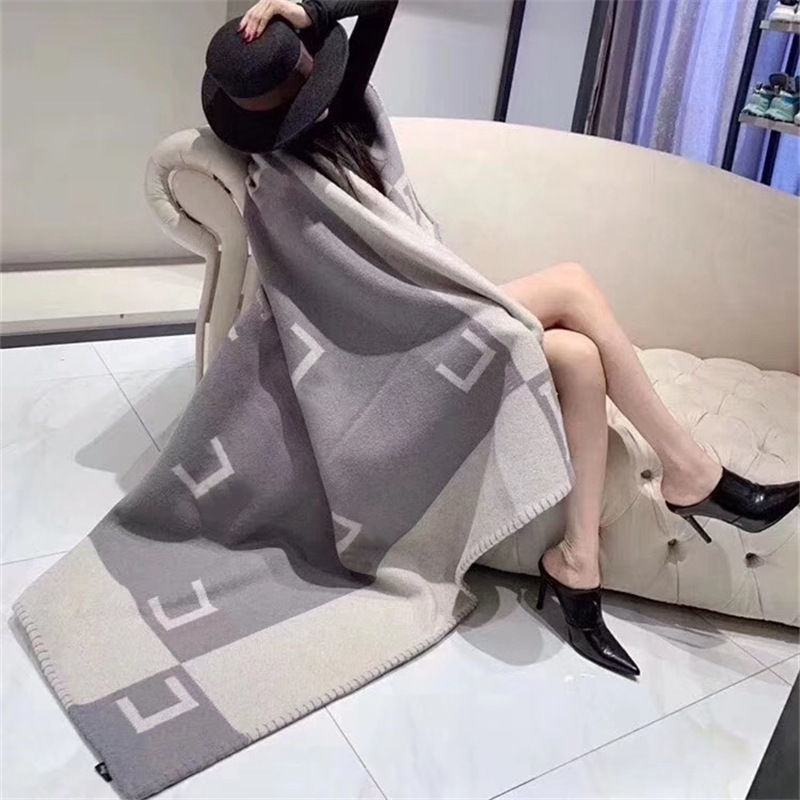 Designer Letter Blankets Cashmere Women Luxury Sublimation Winter Baby Beach Bathing Towel Bath Cotton Living Room Blanket