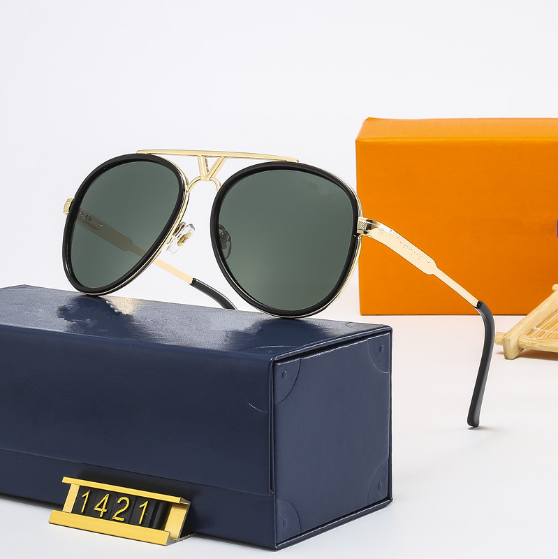 mens sunglasses designer hexagonal double bridge fashion UV glass lenses with leather case, and all retail packages
mens sunglasses designer hexagonal double bridge fashion UV glass lenses with leather case, and all retail packages