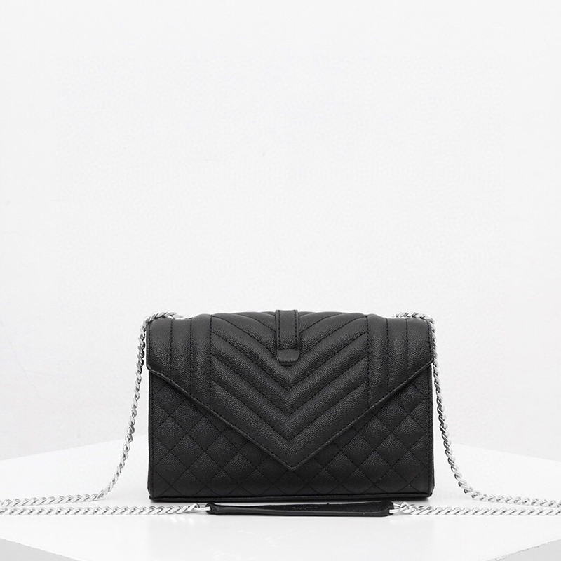 Classic V Shape handbags purses chain quilting seam envelope bag single shoulder messenger bags caviar diamond pattern crossbody bag, Black---black hardware
Classic V Shape handbags purses chain quilting seam envelope bag single shoulder messenger bags caviar diamond pattern crossbody bag, Black---black hardware