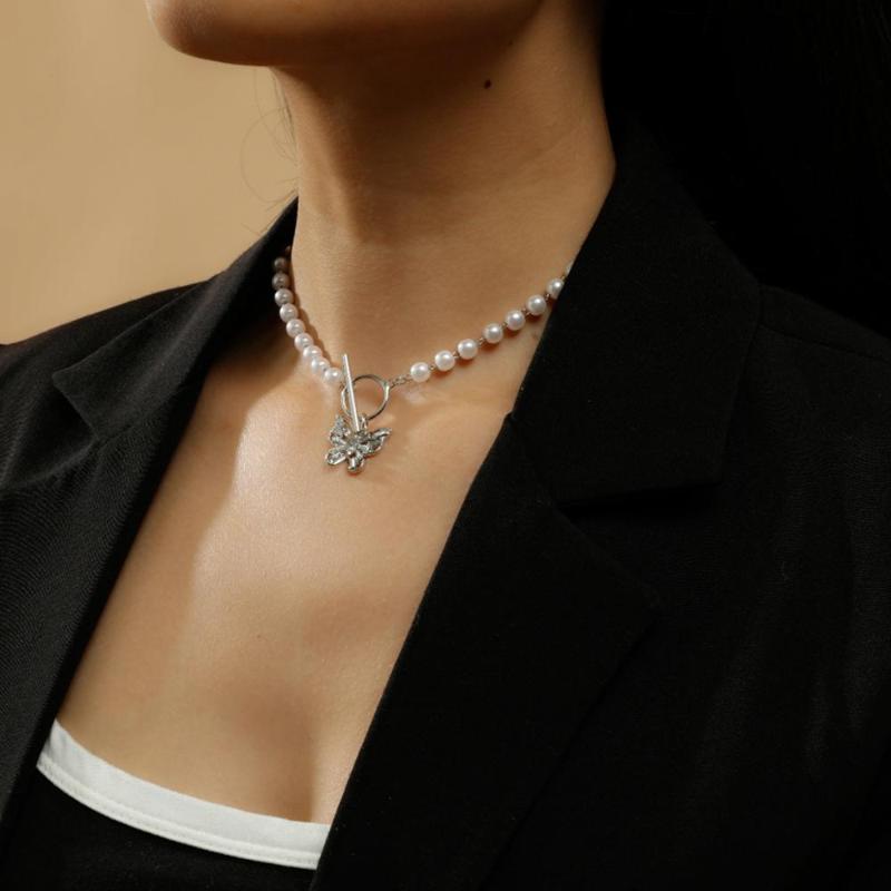 Bohemian Imitation Pearl Choker Necklace Collar Women Statement Round buckle Rhinestone Butterfly Pendant Necklace Jewelry
Bohemian Imitation Pearl Choker Necklace Collar Women Statement Round buckle Rhinestone Butterfly Pendant Necklace Jewelry