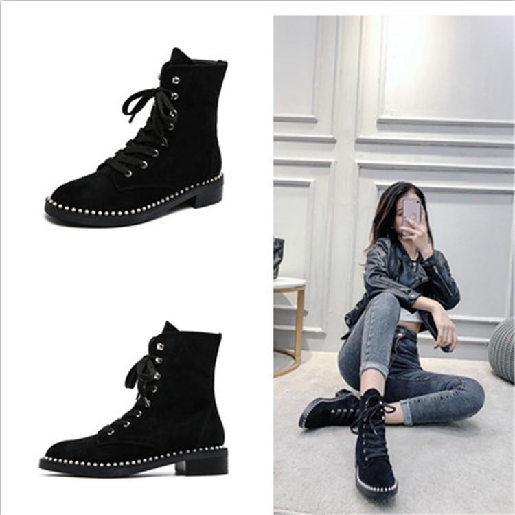 2020 Autumn Female botas mujer Rivets Autumn Shoes Women Boots Pearl Fashion Brand Ladies footware Cross-tied Ankle Boots, Black
2020 Autumn Female botas mujer Rivets Autumn Shoes Women Boots Pearl Fashion Brand Ladies footware Cross-tied Ankle Boots, Black