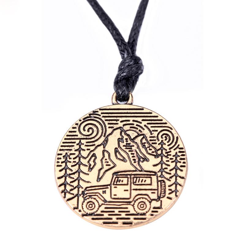 Pendant Necklaces 10PCS Charm Drive Jeep Off Road Vehicle Traveling In The Forest Car Pendants Necklace For Adventurer Man Woman Jewelry
Pendant Necklaces 10PCS Charm Drive Jeep Off Road Vehicle Traveling In The Forest Car Pendants Necklace For Adventurer Man Woman Jewelry