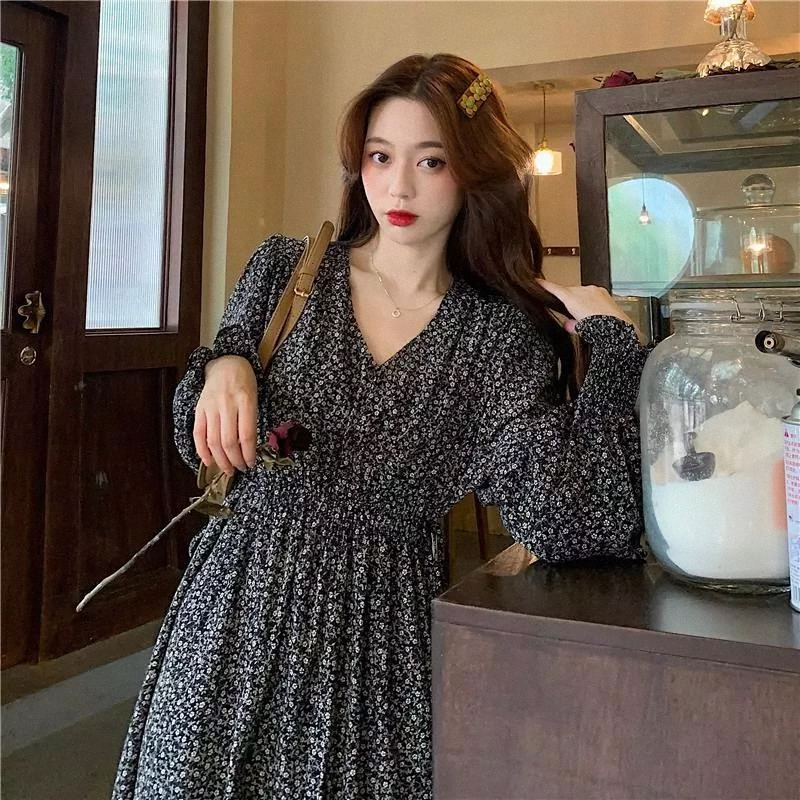 JXMYY Women's autumn new mid-length floral bottoming skirt fat mm temperament was thin Tibetan meat dress #3r7r, Black;gray
JXMYY Women's autumn new mid-length floral bottoming skirt fat mm temperament was thin Tibetan meat dress #3r7r, Black;gray