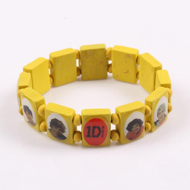Beaded, Strands Singer Group One Direction 1D Wooden Bracelets For Women Fashion 2021 Button Wood Bead Rope Chain Bangle Female Jewelry
Beaded, Strands Singer Group One Direction 1D Wooden Bracelets For Women Fashion 2021 Button Wood Bead Rope Chain Bangle Female Jewelry