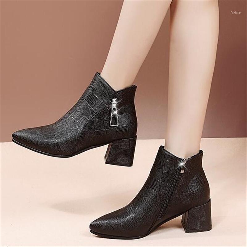 2020 winter plus size new women's boots pointed plus velvet riding boots womens thick heel high heel platform women snow1, F21-02
2020 winter plus size new women's boots pointed plus velvet riding boots womens thick heel high heel platform women snow1, F21-02