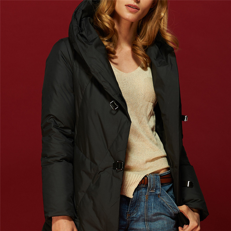 2021 New Mujer Female Parka Jackets with Hot Black Hood White Duck Down Women's Jacket Wxf162 Winter Coat 9o6o
2021 New Mujer Female Parka Jackets with Hot Black Hood White Duck Down Women's Jacket Wxf162 Winter Coat 9o6o