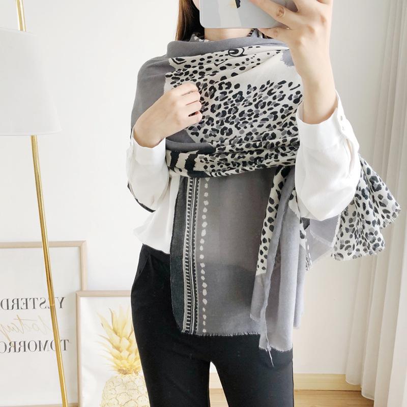 New Arrival Scarves Women 2021 Cotton Linen Scarf For Lady Pattern Echarpe Cape Shawls And Wraps Hijab Foulard Poncho
New Arrival Scarves Women 2021 Cotton Linen Scarf For Lady Pattern Echarpe Cape Shawls And Wraps Hijab Foulard Poncho