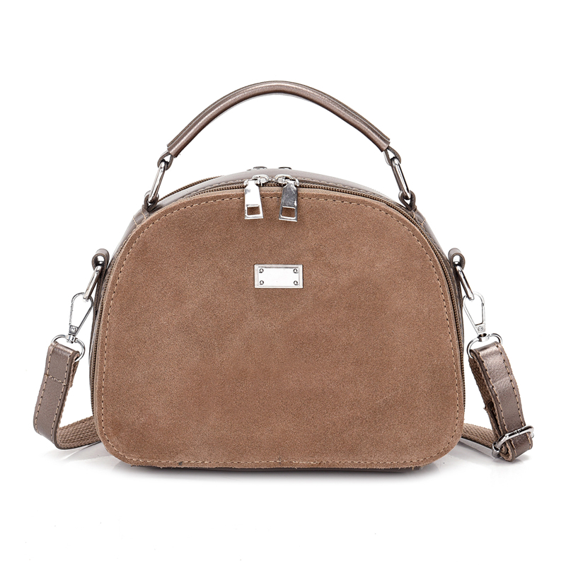 2020 new soft shoulder bag matted women's leather handbags crossbody bags for luxury women, Black.
2020 new soft shoulder bag matted women's leather handbags crossbody bags for luxury women, Black.