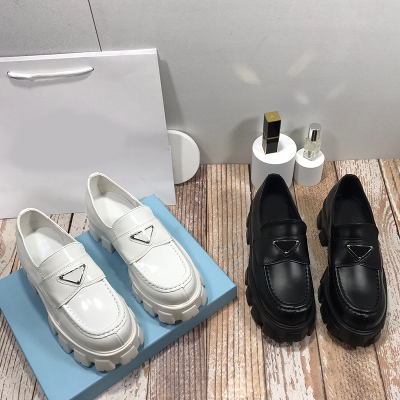 Round Toe Street Style Chunky Heel Platform Women Loafers Shoes 2021 Black Punk Goth Y2K Designer High Heels Shoes Women 
Round Toe Street Style Chunky Heel Platform Women Loafers Shoes 2021 Black Punk Goth Y2K Designer High Heels Shoes Women