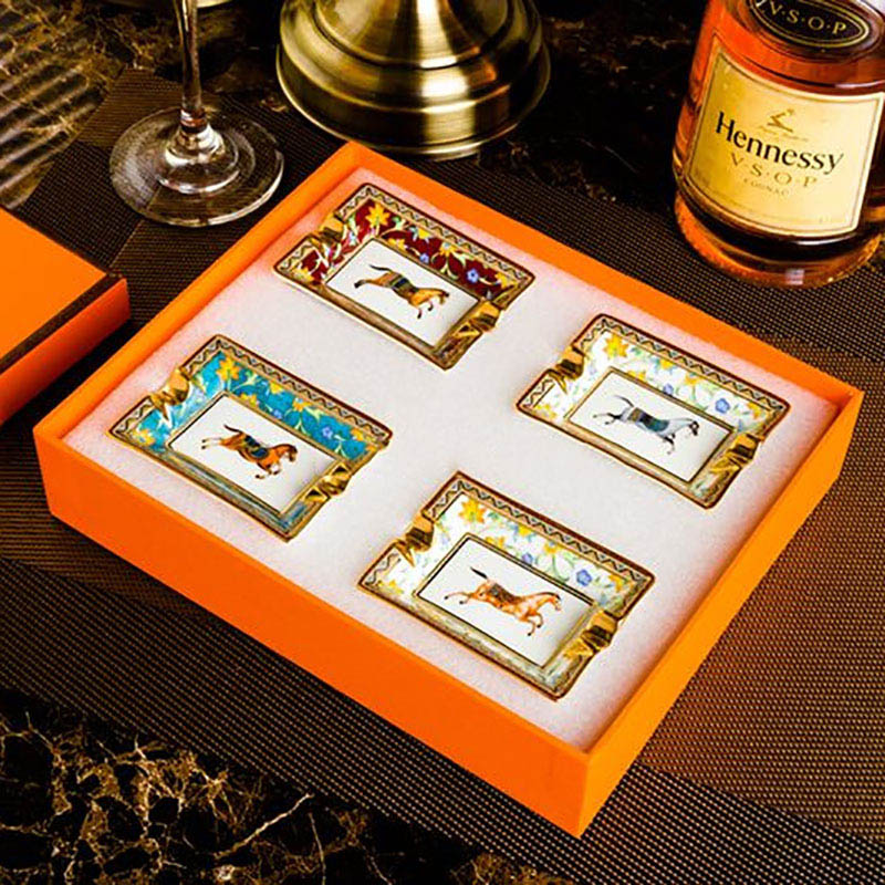 New Fashion Ceramic Cigar Ashtray Luxurys Smoke Ash Tray Holder Cigars Home Table Desk Accessories Decor
New Fashion Ceramic Cigar Ashtray Luxurys Smoke Ash Tray Holder Cigars Home Table Desk Accessories Decor