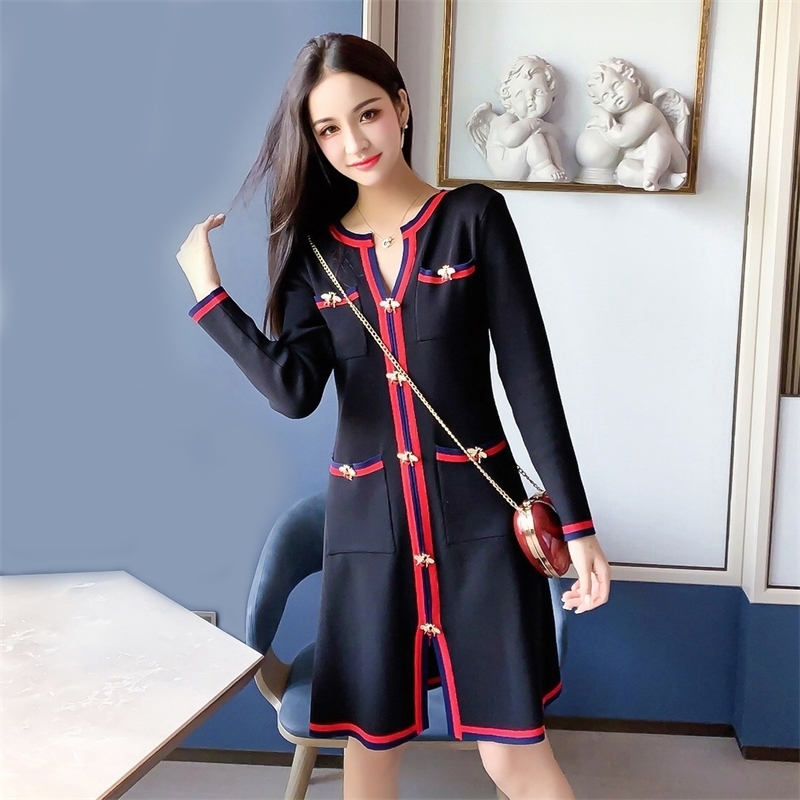 Contrast Colour Striped Knitted Women Dress Autumn Winter Runway Bees Button V-Neck Long Sleeve Pocket Vintage Dress 201110