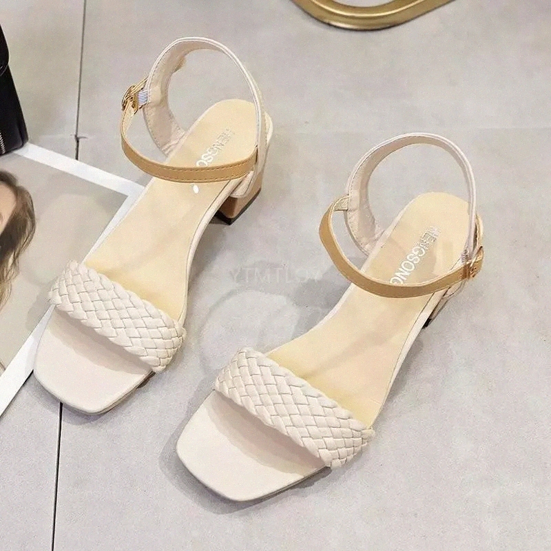 Shoes Women Leather Buckle Sandals Rubber Beach Pumps Shoes Low Heels Square Heel Summer Buckle Strap Sexy Sandalias Femenina #JJ36
Shoes Women Leather Buckle Sandals Rubber Beach Pumps Shoes Low Heels Square Heel Summer Buckle Strap Sexy Sandalias Femenina #JJ36