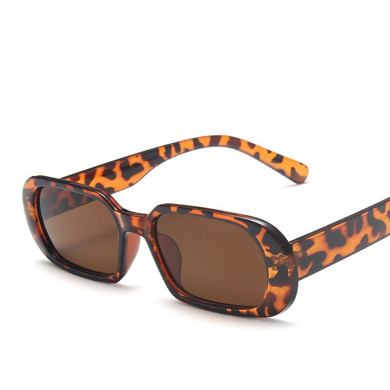 Sunglasses Fashion Vintage Women Brand Designer Retro Sunglass Rectangle Sun Glasses Female UV400 Lens Eyewears
Sunglasses Fashion Vintage Women Brand Designer Retro Sunglass Rectangle Sun Glasses Female UV400 Lens Eyewears