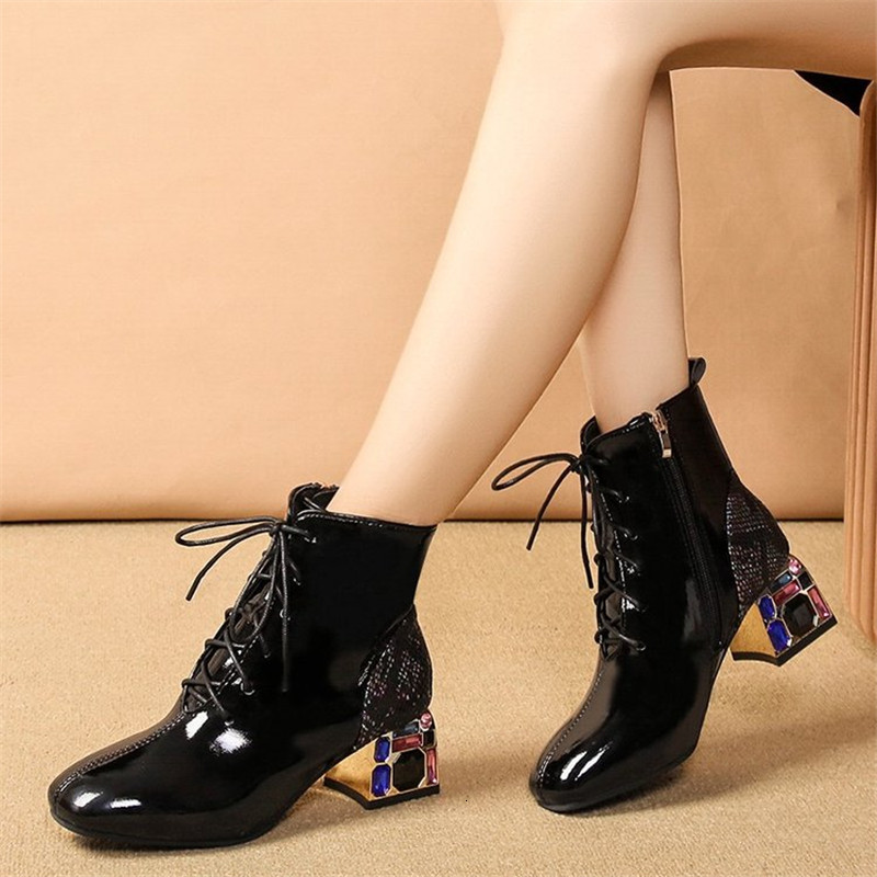 2021 New Fashion Tornozelo Bota Lace Up Side Zipper-resistant Non-slip Wear Women Winter Comfortable Boots ZWH9, Black
2021 New Fashion Tornozelo Bota Lace Up Side Zipper-resistant Non-slip Wear Women Winter Comfortable Boots ZWH9, Black