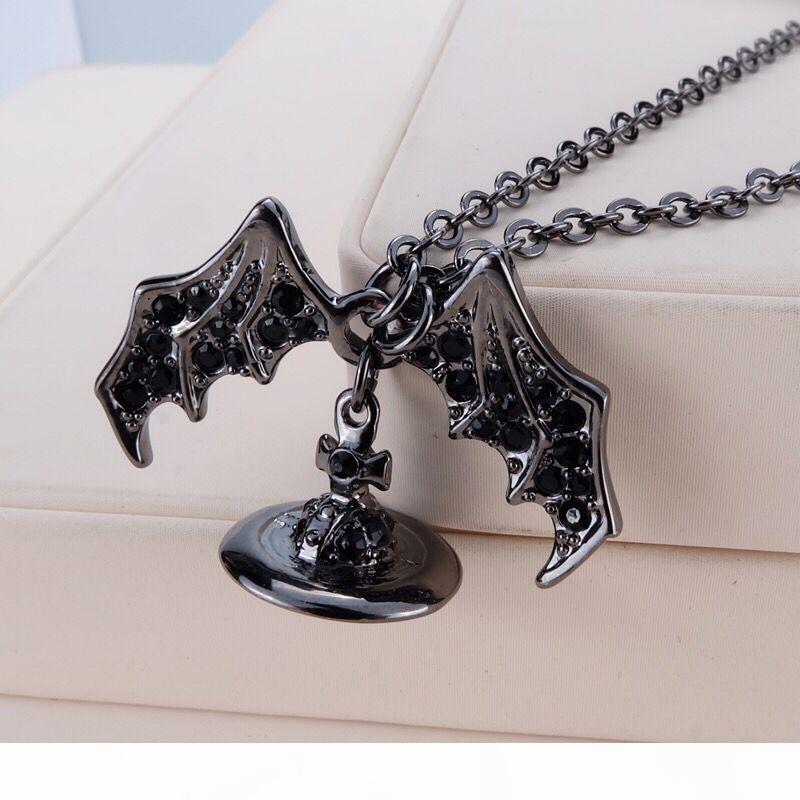 Queen MOTHER Demon Evil Titanium Black Wings Diamond Saturn Necklace Super Cool Punk Bat