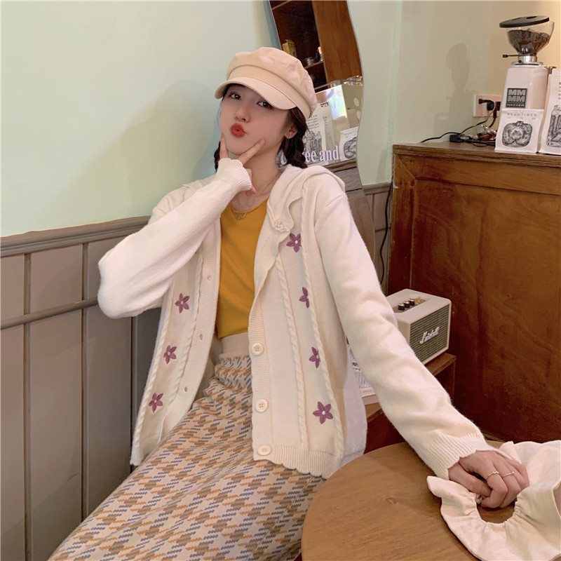 2021 Sweet Autumn Women's Blouses New Kawaii Loose Long Sleeve Fashion Loli Girls Embroidered Cardigan Sweater Mujer HV8Q, Beige
2021 Sweet Autumn Women's Blouses New Kawaii Loose Long Sleeve Fashion Loli Girls Embroidered Cardigan Sweater Mujer HV8Q, Beige