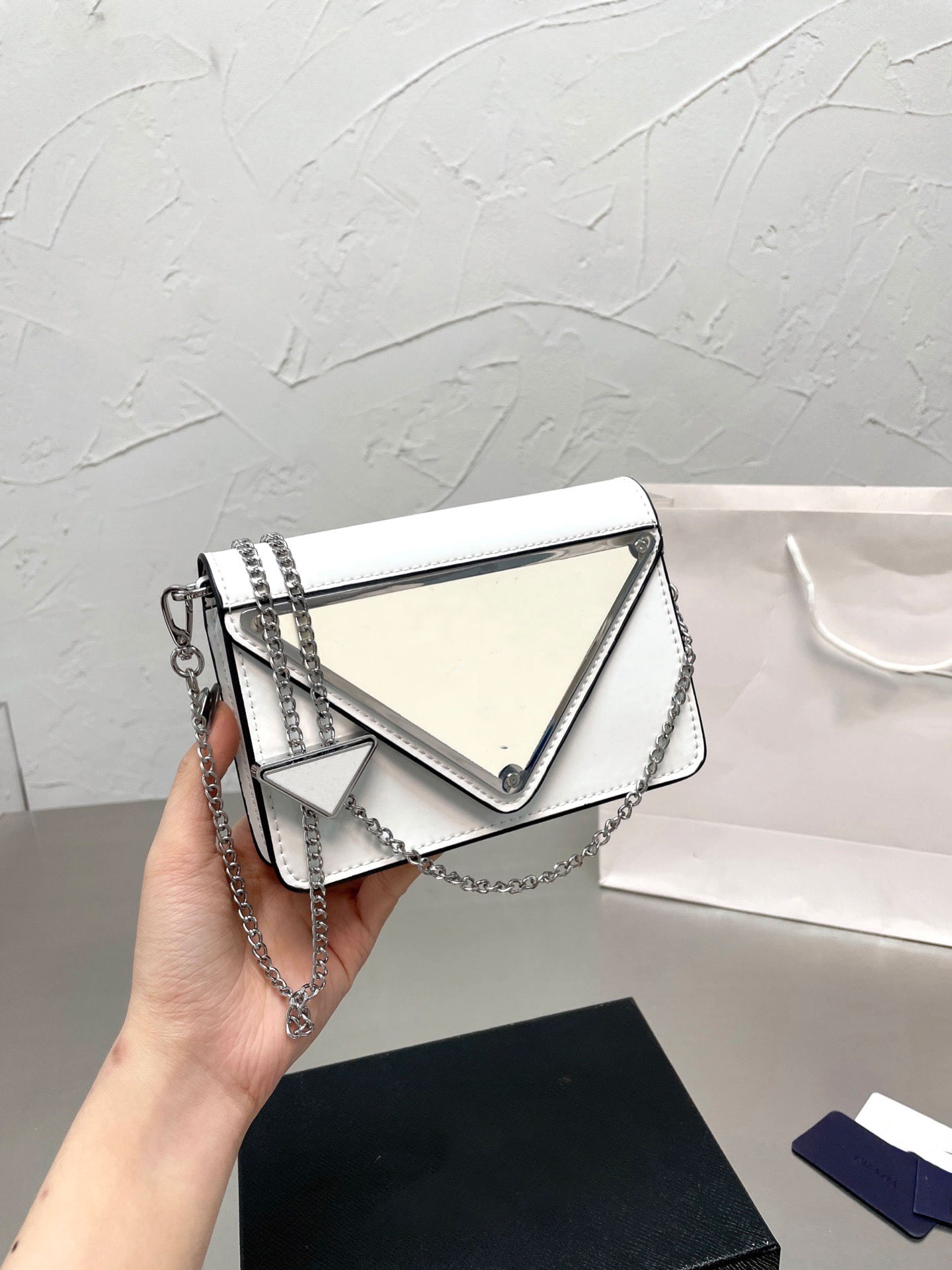 flap bag printing purse bags Top designers Top Quality Luxurys Ladies handbag Women fashion mother handbags shoulder wallet cossbody totes Leather Artwork prad, Customize
flap bag printing purse bags Top designers Top Quality Luxurys Ladies handbag Women fashion mother handbags shoulder wallet cossbody totes Leather Artwork prad, Customize
