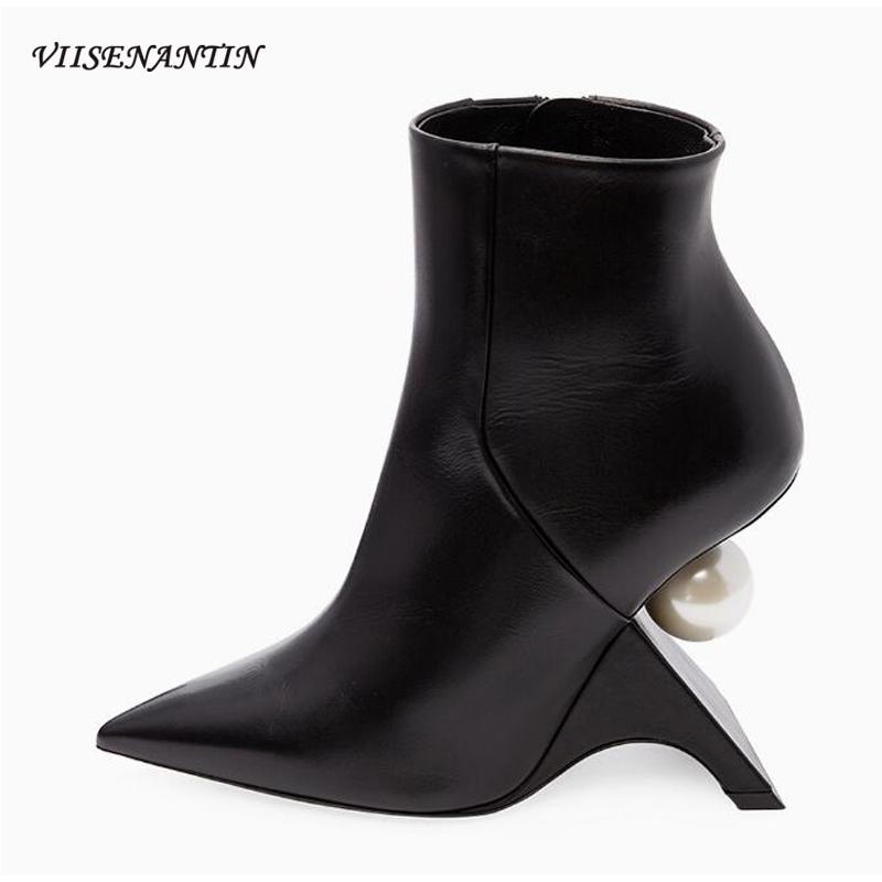 Genuine Leather Pearl Decoration Strange Heel Ankle Boots for Women Summer Ankle Buckle High Quality Comfortable Solid Sandals, Black
Genuine Leather Pearl Decoration Strange Heel Ankle Boots for Women Summer Ankle Buckle High Quality Comfortable Solid Sandals, Black