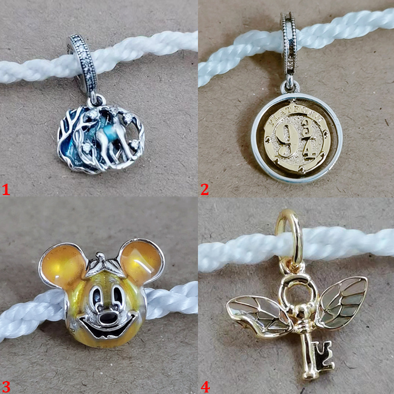 Femme 925 Sterling Silver Beads For Women DIY Making Jewelry New Magic Key Rotating Charm New Accessories charms Fit Pandora Bracelet Trinket
Femme 925 Sterling Silver Beads For Women DIY Making Jewelry New Magic Key Rotating Charm New Accessories charms Fit Pandora Bracelet Trinket