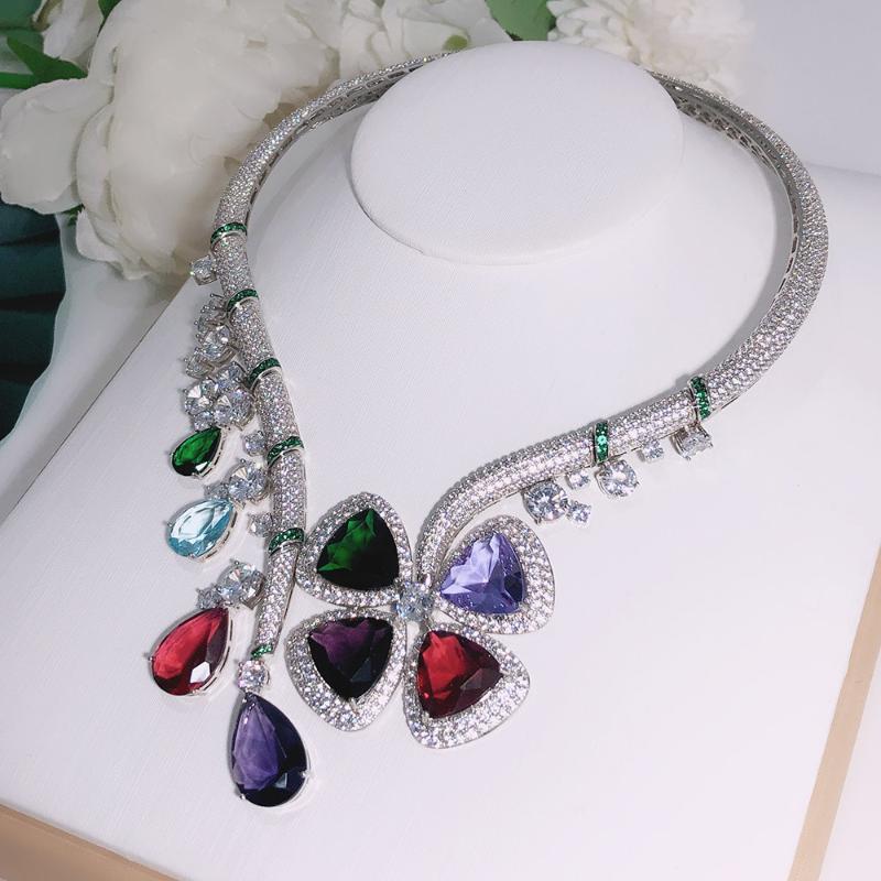 Chokers Fashion Luxury Women's Necklace Lucky Clover Prom Party High Quality Shining Brand Jewelry Water Drop Classic Hit
Chokers Fashion Luxury Women's Necklace Lucky Clover Prom Party High Quality Shining Brand Jewelry Water Drop Classic Hit