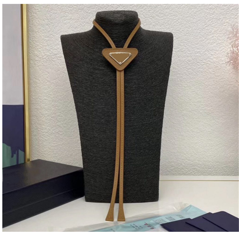 Fashion Ties Leather Neck Tie Bow For Men And Women Pattern Letters Neckwear Fur Solid Color Neckties
Fashion Ties Leather Neck Tie Bow For Men And Women Pattern Letters Neckwear Fur Solid Color Neckties