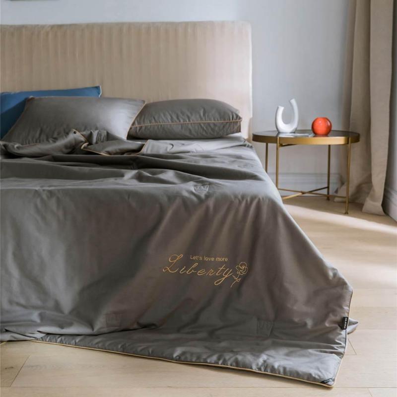 50 Quilted Summer Bedding Throws Blanket Solid Color Embroidred Quilt (no Pillowcase, 20201659
50 Quilted Summer Bedding Throws Blanket Solid Color Embroidred Quilt (no Pillowcase, 20201659