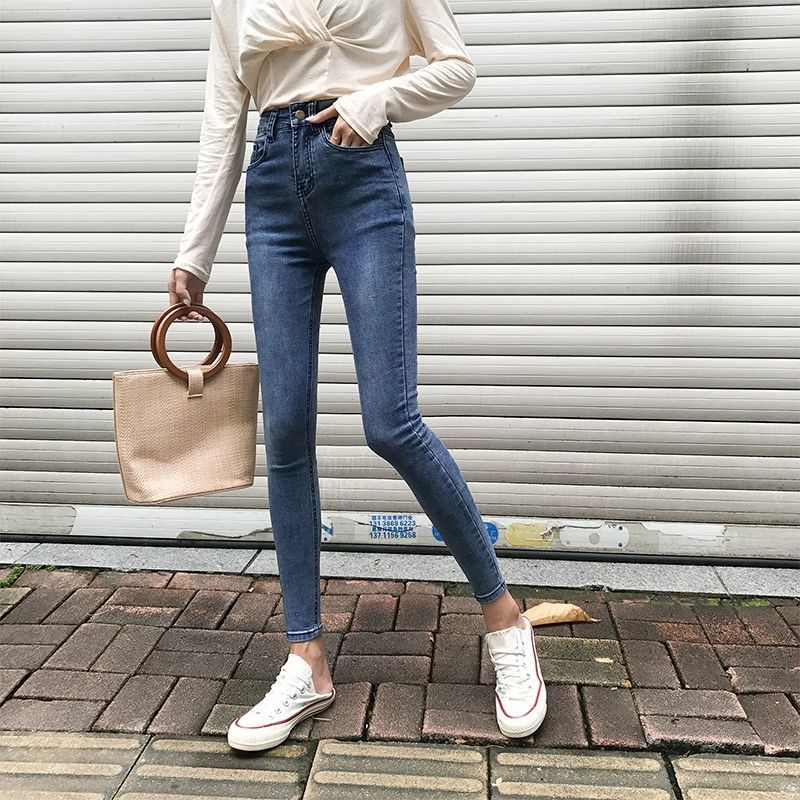 High streetwear denim breeches from vintage plus size women's casual brim pants thin waist butt lift leggings boyfriend jeans, Gray
High streetwear denim breeches from vintage plus size women's casual brim pants thin waist butt lift leggings boyfriend jeans, Gray