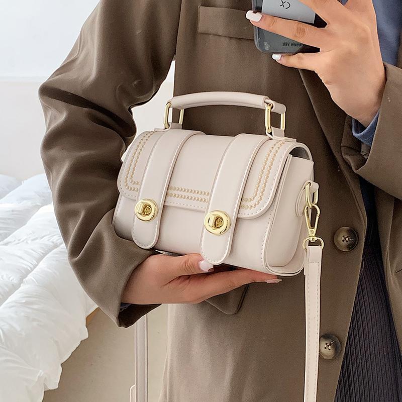 Small PU Leather Crossbody Bags for Women 2021 New Women's Handbags and Purses Female Shoulder Messenger Bag Lady Hand Bag 6901, Black
Small PU Leather Crossbody Bags for Women 2021 New Women's Handbags and Purses Female Shoulder Messenger Bag Lady Hand Bag 6901, Black