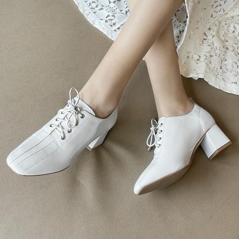 Plus Size 34-43 Casual Women 2020 Brand Design Heeled High Quality Genuine Leather Women Pumps New Arrival Fashion Shoes Woman1, Beige
Plus Size 34-43 Casual Women 2020 Brand Design Heeled High Quality Genuine Leather Women Pumps New Arrival Fashion Shoes Woman1, Beige