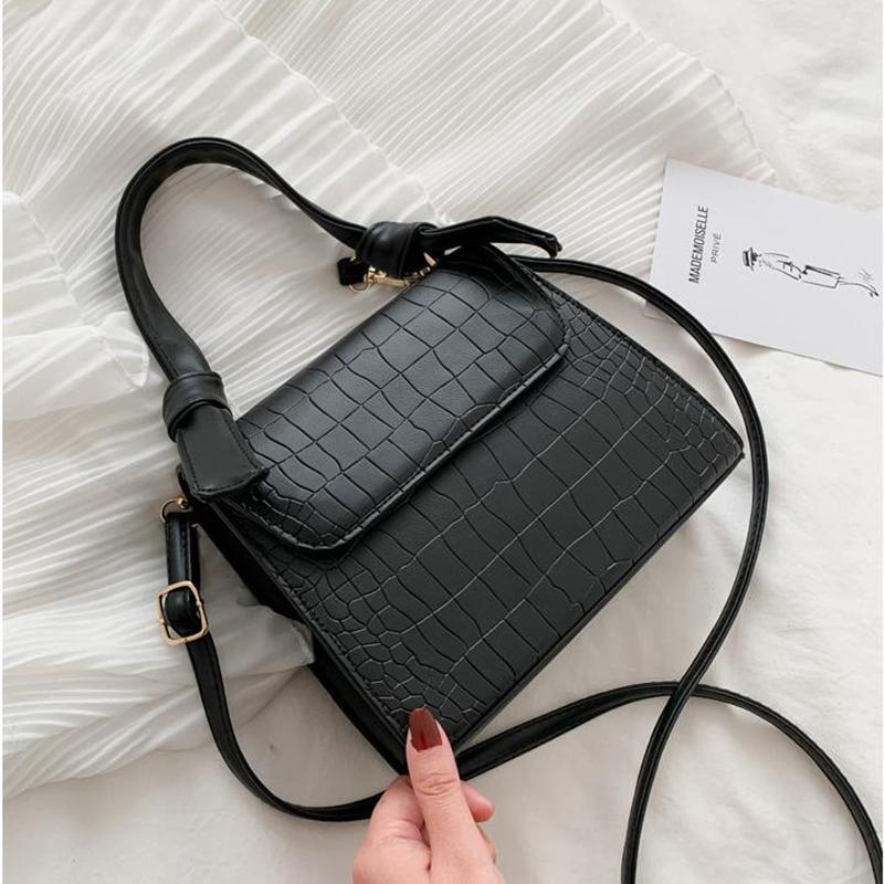 Crossbody Bags Women Shoulder Bag Designer Flap Bag 2020 New Fashion High Quality Girls PU Leather Mini Squre Elegant Casual, Black
Crossbody Bags Women Shoulder Bag Designer Flap Bag 2020 New Fashion High Quality Girls PU Leather Mini Squre Elegant Casual, Black