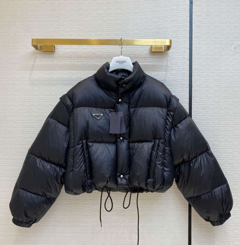 2021Women Designer Parkas Top Quality Women Coat with Inverted Triangle Women Winter Thick Coat Sleeves Detachable Style Vest Size S M L, Black
2021Women Designer Parkas Top Quality Women Coat with Inverted Triangle Women Winter Thick Coat Sleeves Detachable Style Vest Size S M L, Black