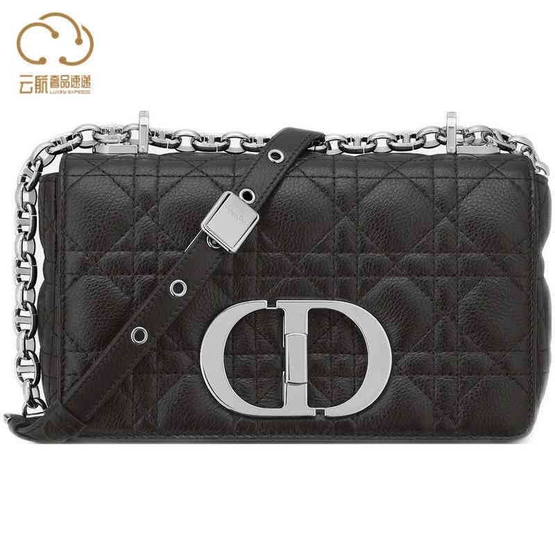 Women's Small Calfskin Caro Suture Flip Metal Buckle Single Shoulder Diagonal Handbag With Logo, Black
Women's Small Calfskin Caro Suture Flip Metal Buckle Single Shoulder Diagonal Handbag With Logo, Black