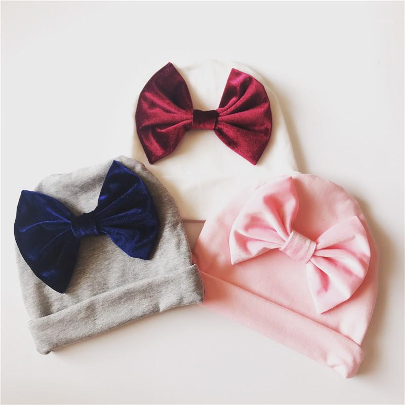 0 - 5 month Baby Boys Girls Velvet Bow Beanie Hats Cap Winter Toddler Kids Girls Cotton Hat Baby Newborn Accessories1
0 - 5 month Baby Boys Girls Velvet Bow Beanie Hats Cap Winter Toddler Kids Girls Cotton Hat Baby Newborn Accessories1