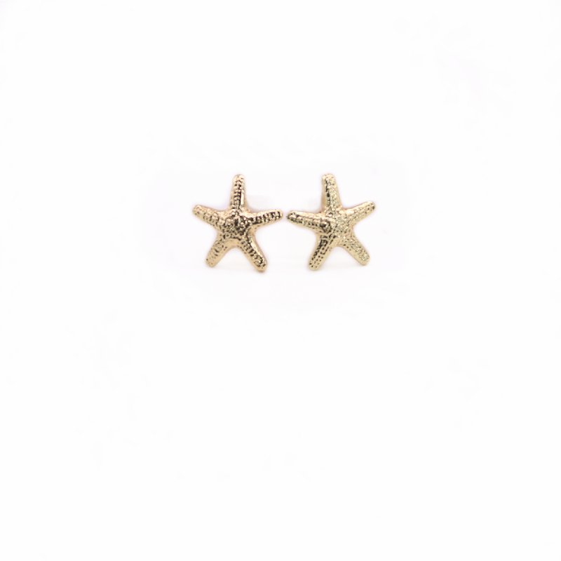 Classic Starfish Stud Earrings Two Sizes of Pentagram Earrings are Available Three Color Suitable for Men And Women
Classic Starfish Stud Earrings Two Sizes of Pentagram Earrings are Available Three Color Suitable for Men And Women