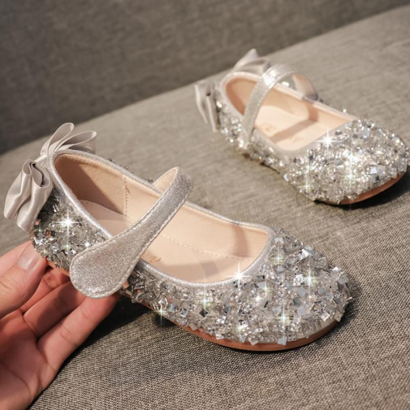 New Baby Girls Princess Shoes Crystal Round Head Girl's PU Leather Shoes Kids Children Bowknot For Party and Wedding, Pink
New Baby Girls Princess Shoes Crystal Round Head Girl's PU Leather Shoes Kids Children Bowknot For Party and Wedding, Pink