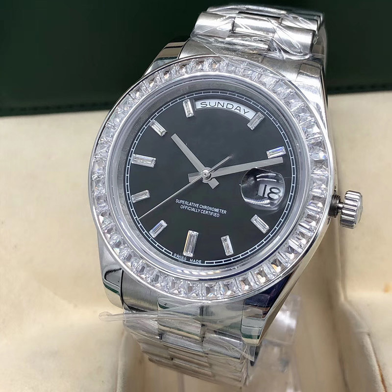 Top Quality Fashion Mens Watch Diamond Daydate Iced Out Stainless Steel Mechanical Movement Black Dial Wristwatches Sport Watches
Top Quality Fashion Mens Watch Diamond Daydate Iced Out Stainless Steel Mechanical Movement Black Dial Wristwatches Sport Watches