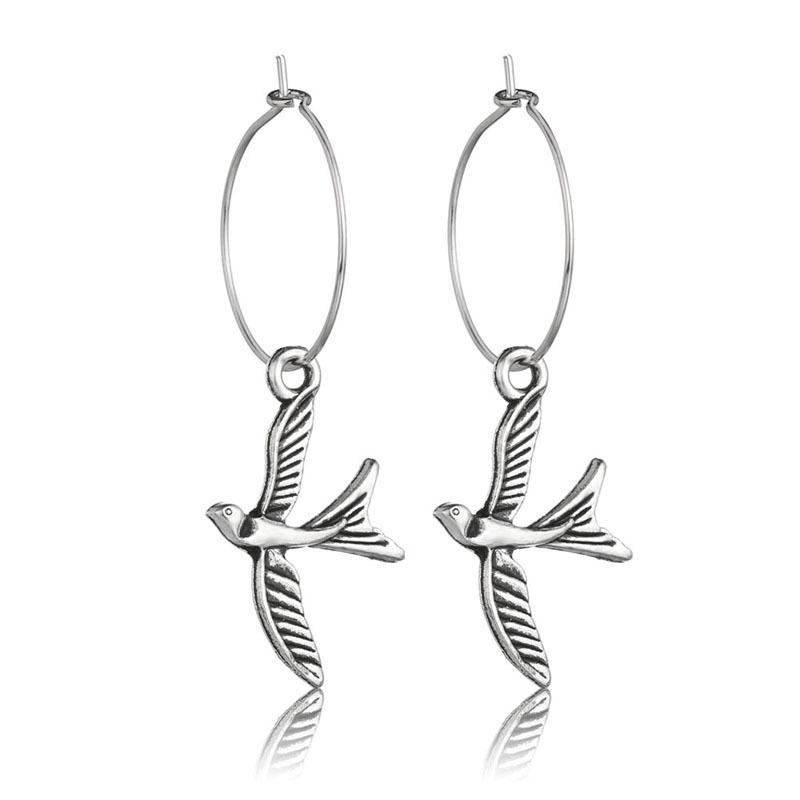 1Pair Vintage Metal Elephant Cross Shell Hoop Earrings For Women European Simple Animals Pendant Round Earrings Jewelry E142
1Pair Vintage Metal Elephant Cross Shell Hoop Earrings For Women European Simple Animals Pendant Round Earrings Jewelry E142