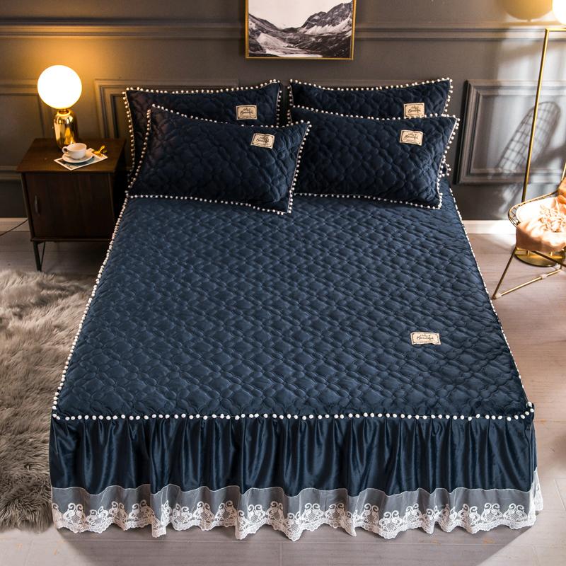Dusty Pink Plush Warm Bed set Flannel Fleece Quilted Ruffled Lace Girls Bedskirt with Small White Ball Russian size 160X200cm, Color 3
Dusty Pink Plush Warm Bed set Flannel Fleece Quilted Ruffled Lace Girls Bedskirt with Small White Ball Russian size 160X200cm, Color 3