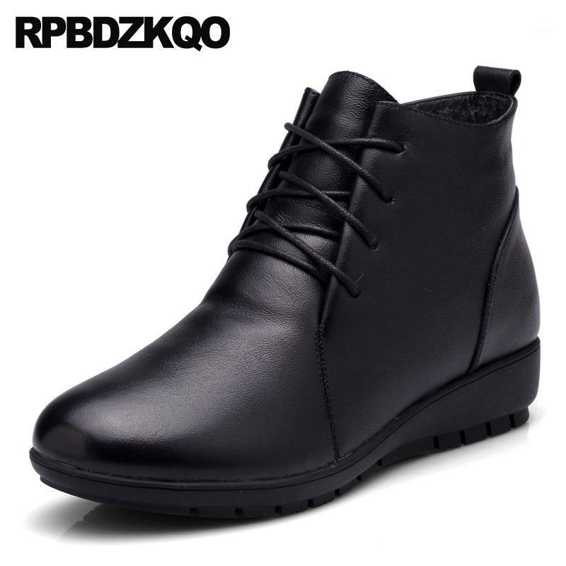 9 plus size 41 fashion designer lace up high heel black casual ankle fur women big winter snow boots 2020 wedge shoes round toe1
9 plus size 41 fashion designer lace up high heel black casual ankle fur women big winter snow boots 2020 wedge shoes round toe1