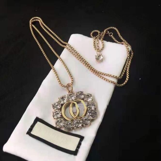 Exaggerated girls boys High quality deluxe Design necklace big diamond long letter sweater chain 316L stainless steel copper women wedding jewelry wholesale
Exaggerated girls boys High quality deluxe Design necklace big diamond long letter sweater chain 316L stainless steel copper women wedding jewelry wholesale