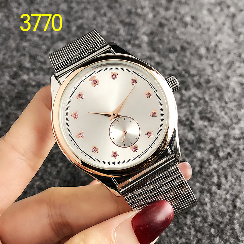 New fashion high-end watch simple surface diamond-studded cartoon stainless steel mesh belt with two needles and a half quartz watch
New fashion high-end watch simple surface diamond-studded cartoon stainless steel mesh belt with two needles and a half quartz watch